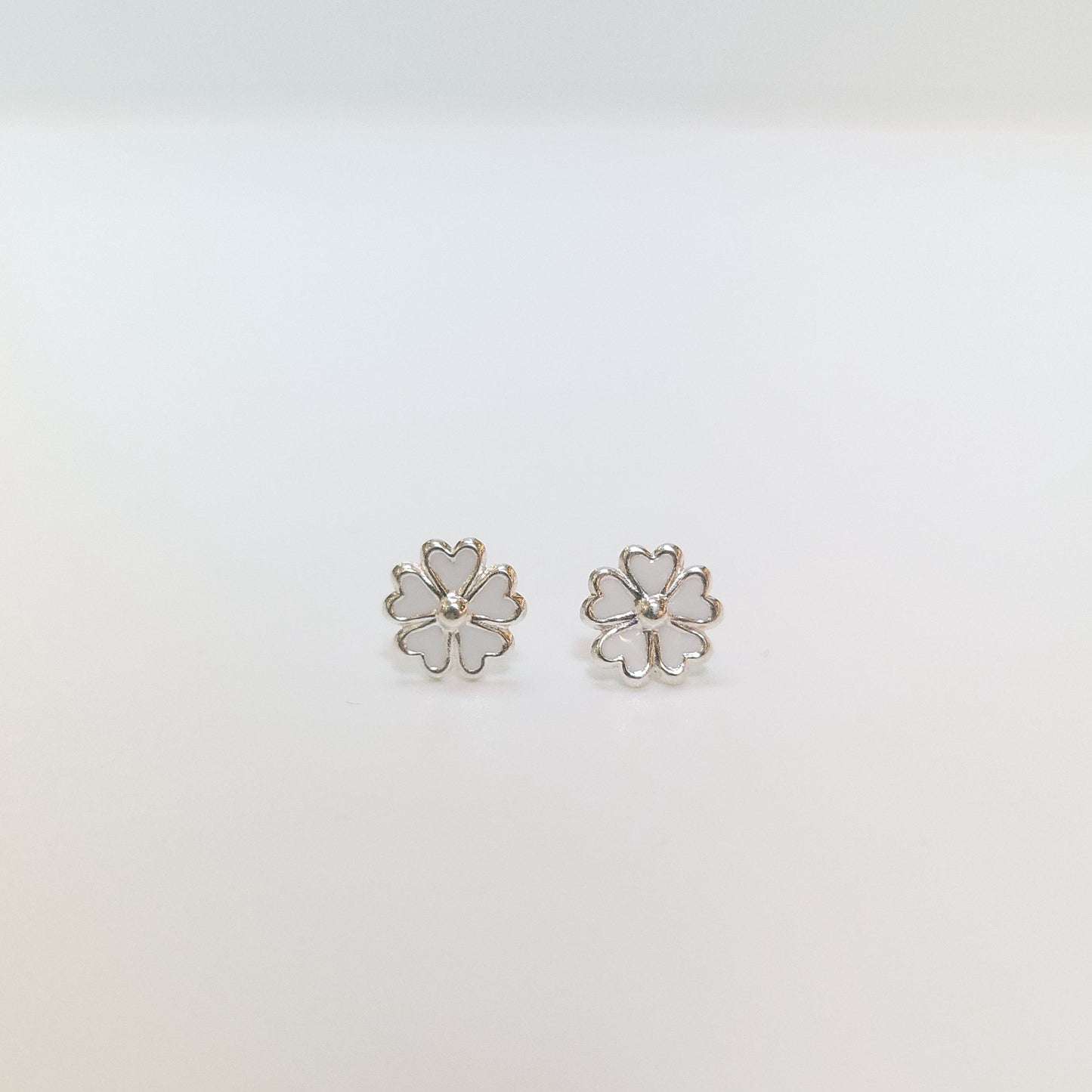 Flowerchild Earrings