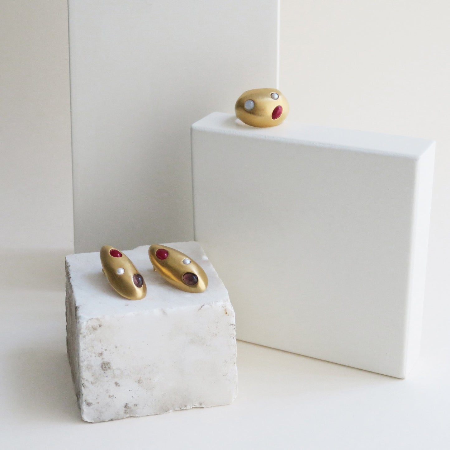 Addaia Golden Earrings