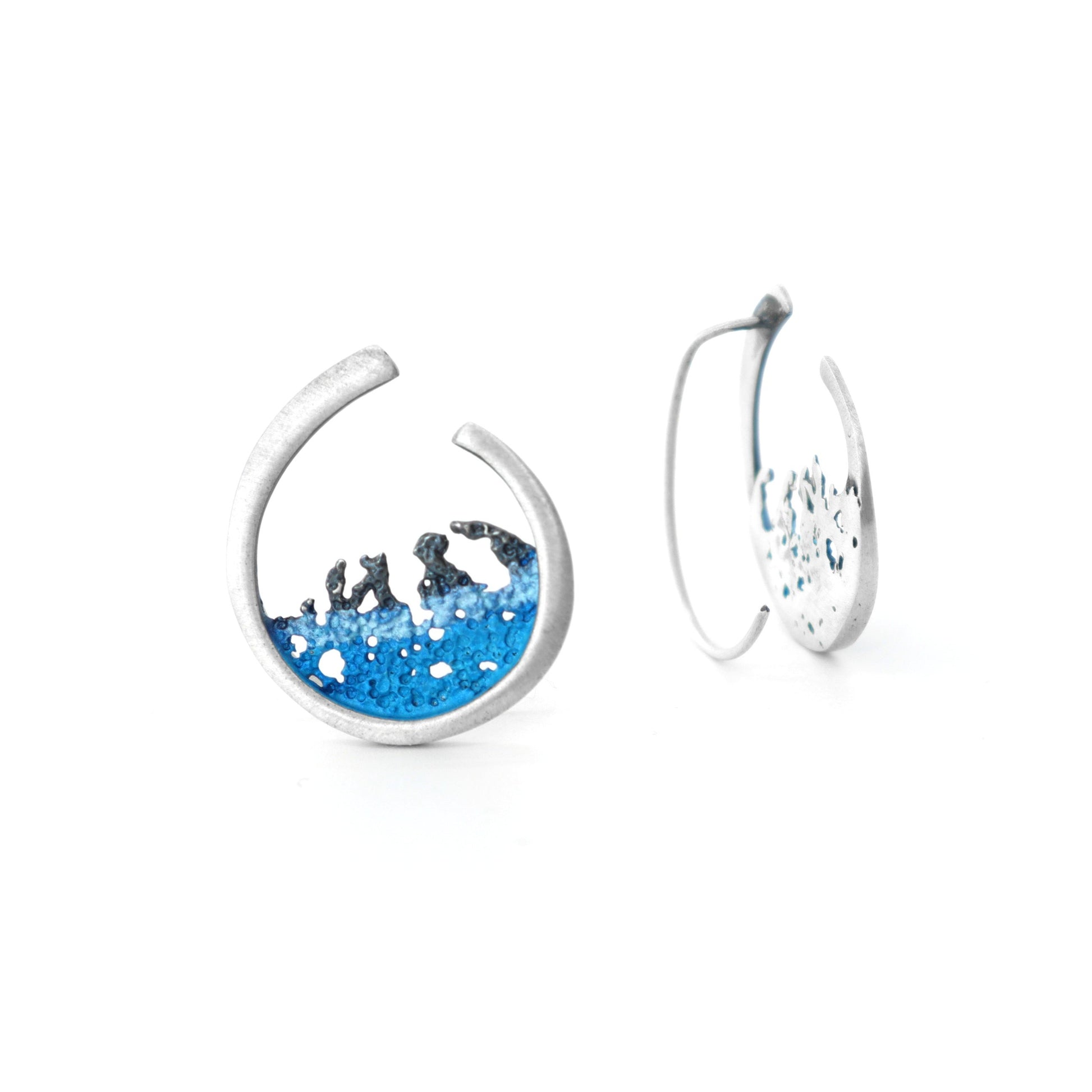 orfega wave earrings with a hook back, in blue, sterling silver and natural pigments